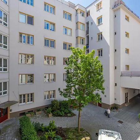 Marianska Nest 公寓